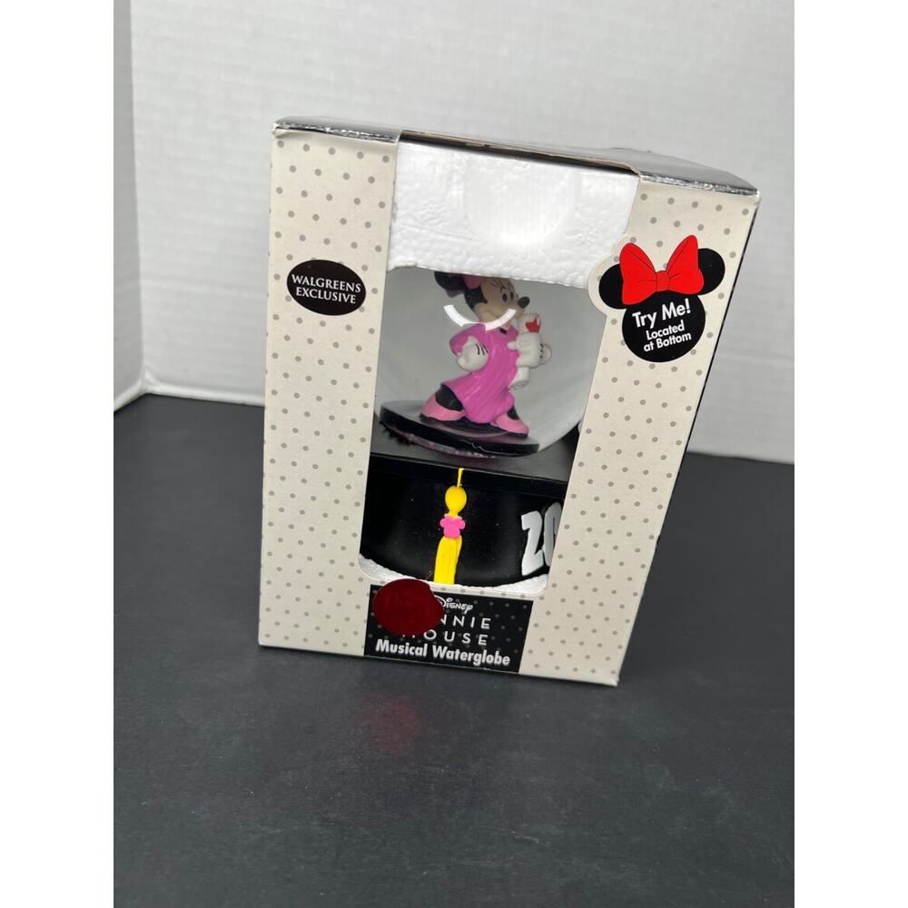 Disney Musical snow globe Minnie Mouse 2021 Graduation Walgreens Exclusive